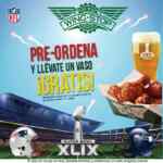 Vaso edición especial del Super Bowl si preordenas alitas en Wingstop
