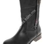 30% de descuento en botas para dama en Dafiti