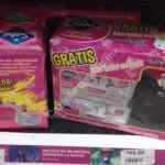 Promoción Saba de portabrochas Hello Kitty gratis