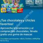 En 7-Eleven chicles Gratis en la compra de 2 chocolates Snickers o Milky Way