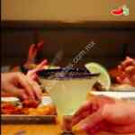 Promoción Chilis Margarita Glow: Margaritas especiales a $49 sólo hoy jueves 23 de agosto por 10 aniversario de Jueves de Margaritas