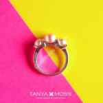 En Tanya Moss anillos al 3x2