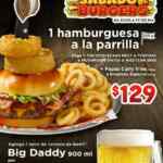 Sábado de burgers Hooters: Hamburguesas a la parrilla + papas curly o ensalada a $129