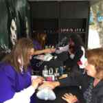 Manicure de uñas de Maléfica Gratis cortesía de Radio Disney
