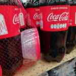 Paquete Coca-Cola + 2 moldes con tapa por $40 en Walmart