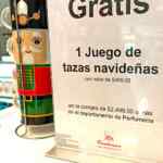 En Sanborns juego de tazas navideñas Gratis en la compra de $2,499 en perfumería