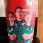Promo Carls Jr: llévate vaso de la Selección Mexicana al agrandar tu combo