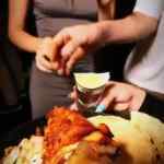 Shot de tequila GRATIS en Perros y Burros hoy 15 de septiembre