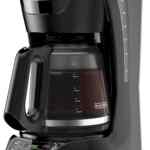 39% de descuento en cafetera programable digital Black + Decker baja a solo $439