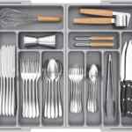Bandeja organizadora de cubiertos expandible queda a un excelente precio con descuento adicional