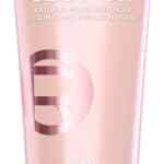 Iluminador de maquillaje hidratante Loréal Paris Lumi Glotion baja a un excelente precio