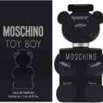 Perfume para hombre Moschino Toy Boy baja a un gran precio