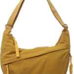Bolsa cross-body de media luna baja a un gran precio