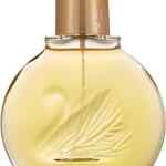 Perfume para mujer Gloria Vanderbilt baja a un excelente precio