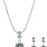 Nine West set de joyería con collar y aretes de plata con cristales baja de precio