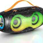 Bocina portátil Bluetooth con luces RGB y resistente al agua baja a su menor precio