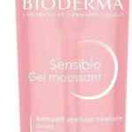 Gel limpiador para pieles sensibles Bioderma Sensibio de 200 ml baja de precio