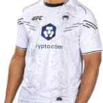 Playera deportiva para hombre Venum UFC baja a su menor precio