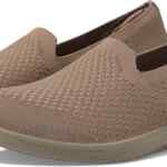 Mocasines Skechers Arya-Clear Skies bajan a su menor precio