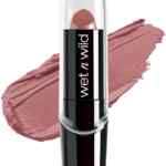 Lápiz labial Wet N Wild lipstick silk finish baja a un excelente precio