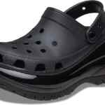 Sandalias de plataforma Crocs Mega Crush bajan a su menor precio