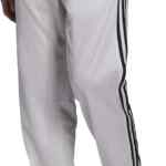 Oferta Prime: Pants deportivos Adidas warm up slim taper baja de precio