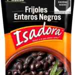 3x2 en frijoles negros enteros Isadora pouch 454 g con Planea y Ahorra