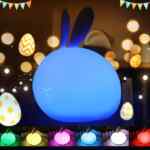 Lámpara LED multicolor con diseño de conejo y control táctil baja a un excelente precio