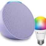 Combo bocina inteligente Alexa Echo Pop + foco LED inteligente multicolor bajan de precio