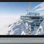 Laptop ultra delgada Microsoft Surface con Core i7, 16 GB de RAM y 512 GB de SSD reacondicionada baja a su menor precio