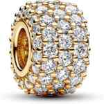 Colgante Pandora chapado en oro con brillantes baja a su menor precio + 6 meses sin intereses