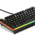 Teclado gamer SteelSeries Apex 3 TKL con colores RGB y resistente al agua y polvo reacondicionado baja a un gran precio