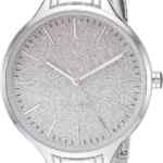 Remate en reloj para mujer Nine West con correa de metal baja a un sorprendente precio