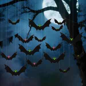 Decoración colgante de Halloween murciélagos con luz LED con 18 piezas bajan a un magnífico precio Imagen de la promo