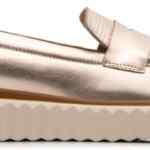 Zapatos mocasines dorados Flexi bajan de precio