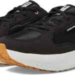 Tenis para mujer Under Armour Charged Versurge bajan aún más de precio