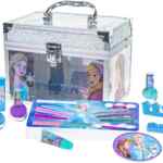 Juego de Maquillaje para niñas con maletín y diseño de Frozen baja a su menor precio Juego de Maquillaje para niñas con maletín y diseño de Frozen baja a su menor precio