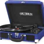 Tocadiscos portátil Victrola con bocinas y conexión Bluetooth en su precio más económico Tocadiscos portátil Victrola con bocinas y conexión Bluetooth en su precio más económico