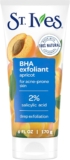 Exfoliante facial St. Ives para pieles con tendencia al acné en su precio más bajo