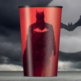 Promoción Carls Jr vasos Batman: Agranda tu combo y llévate 1 de 4 vasos coleccionables