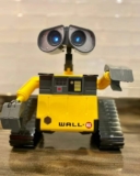 Palomera Cinemex Wall-E articulada y con proyector de luz: Precio y cómo conseguirla