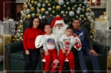En Plaza Fiesta San Agustín Monterrey foto con Santa Claus gratis en la compra de $300 o más