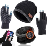 Accesorios de invierno con guantes, gorro y bufanda bajan a su menor precio