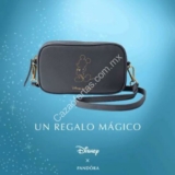 En Pandora compra 2 o más productos Disney y llévate de regalo un exclusivo bolso