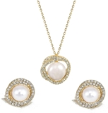 Conjunto de joyería con collar y aretes baja a un gran precio