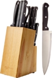 Set de cuchillos de cocina Amazon Basics con base de madera bajan de precio