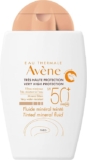 Protector solar Avène para pieles sensibles fluido con color baja a un gran precio