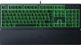 Teclado gamer Razer Ornata V3 X con colores RGB y reposa muñecas baja a su menor precio