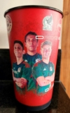 Promo Carls Jr: llévate vaso de la Selección Mexicana al agrandar tu combo